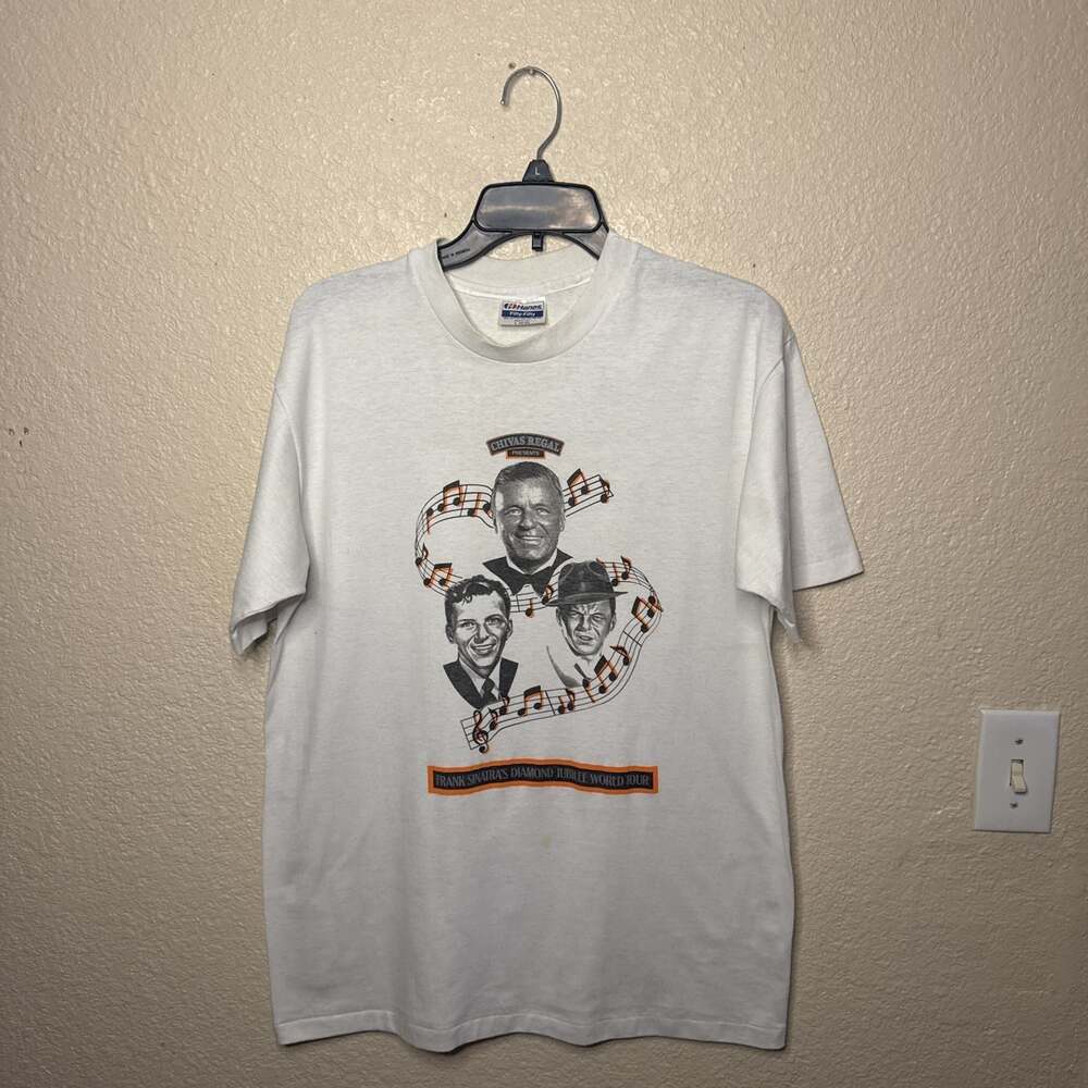 Vintage 1990 Frank Sinatra Diamond Jubilee World Tour T-Shirt.  Size Large